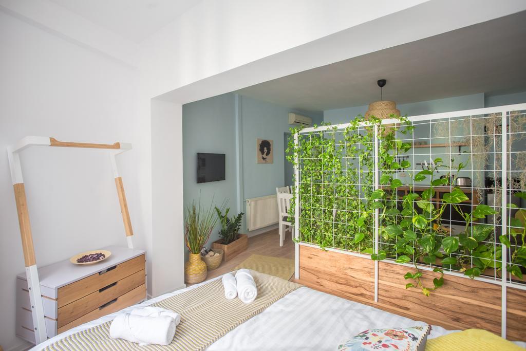 Central Garden By Urbanesq Bucharest Exterior photo
